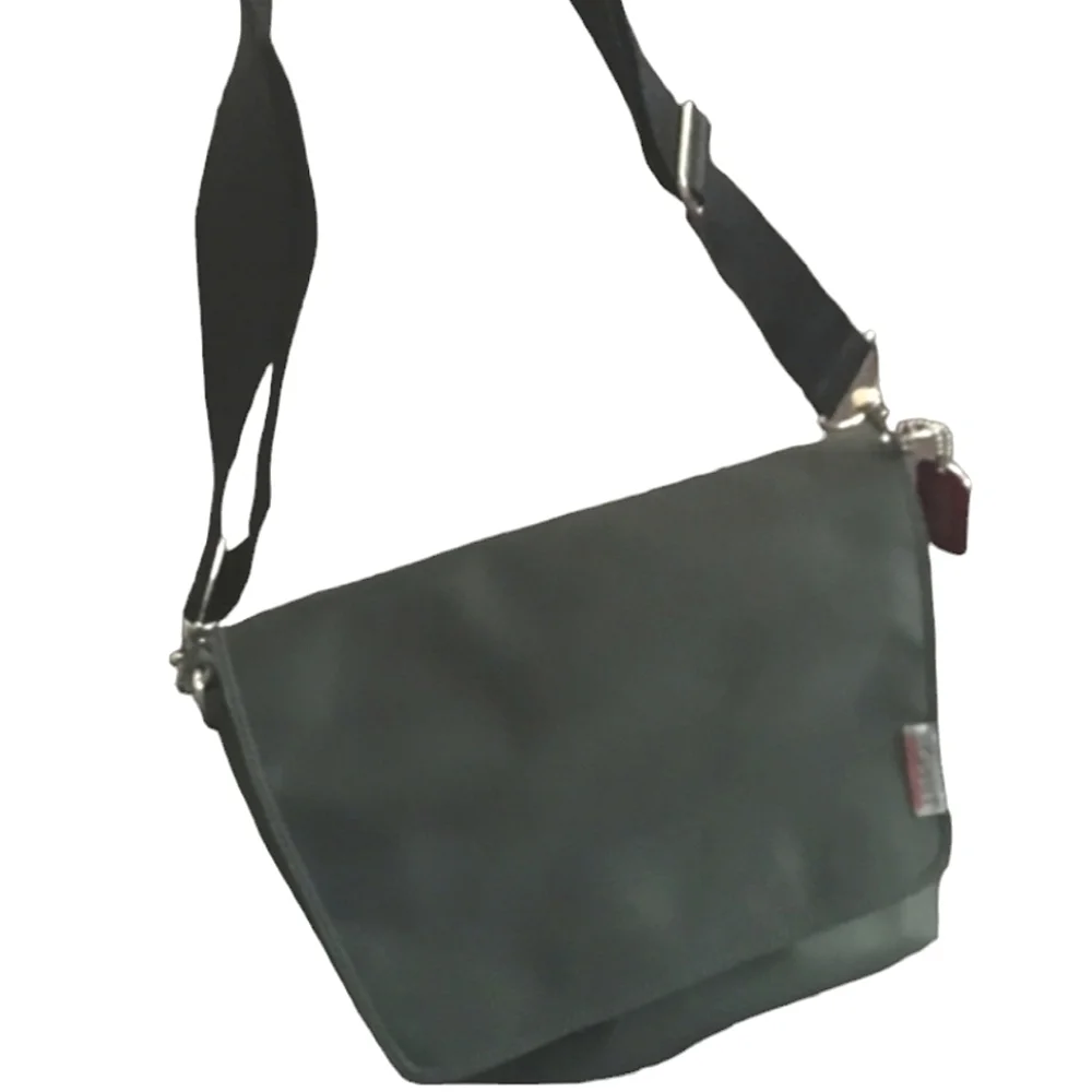 Esprit sleek crossbody